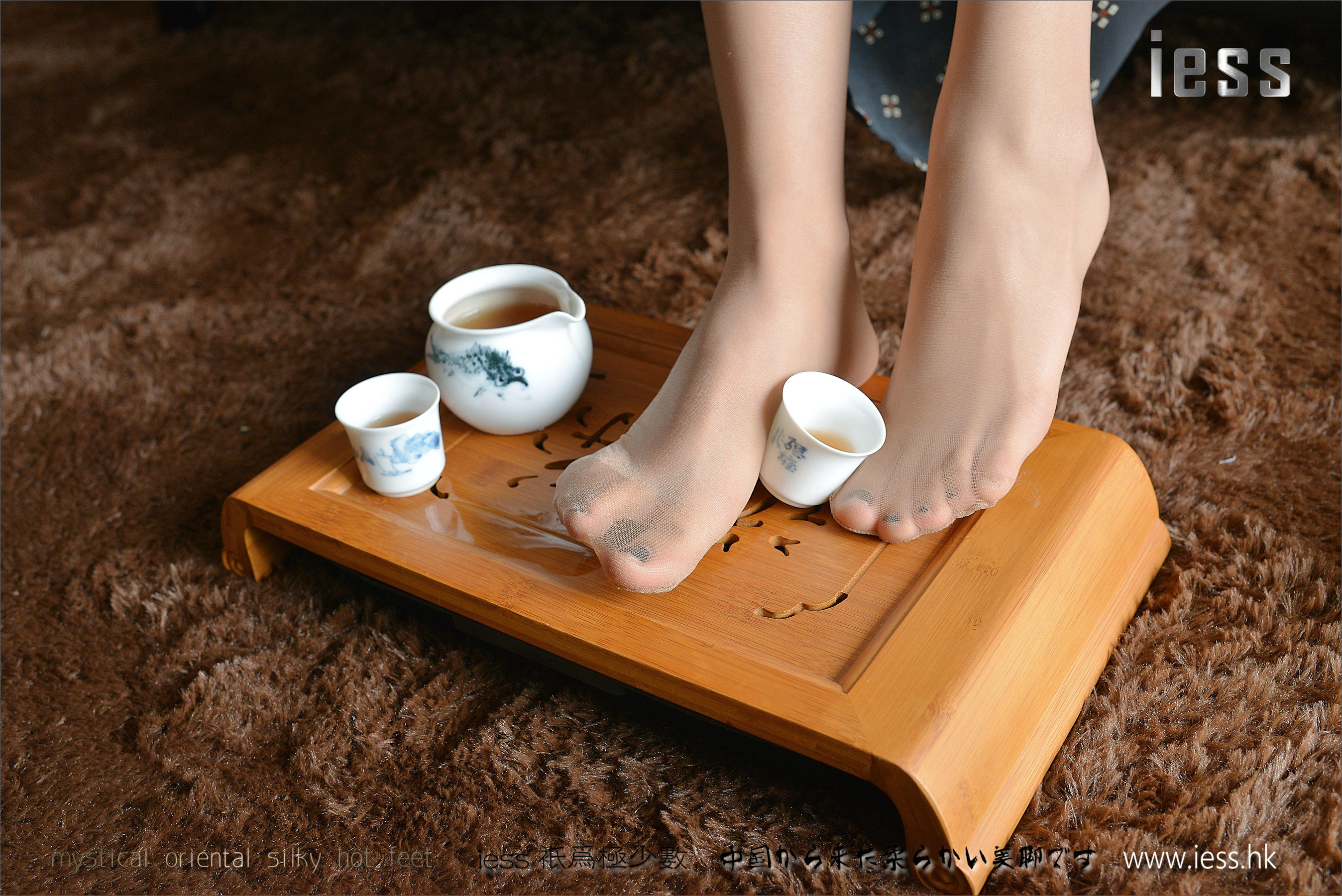 丝足便当068 小C 《请茶》[IESS异思趣向]