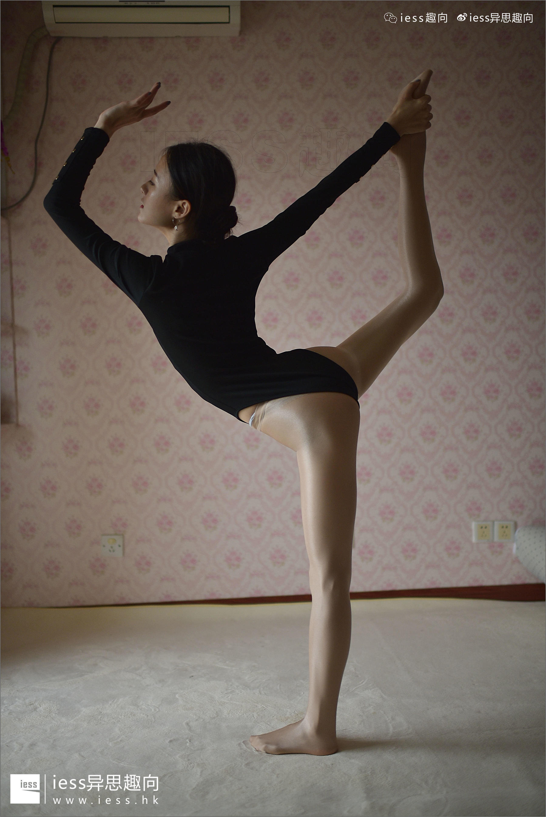 丝足便当120 小六 《舍宾丝袜来了（2）》[IESS异思趣向]