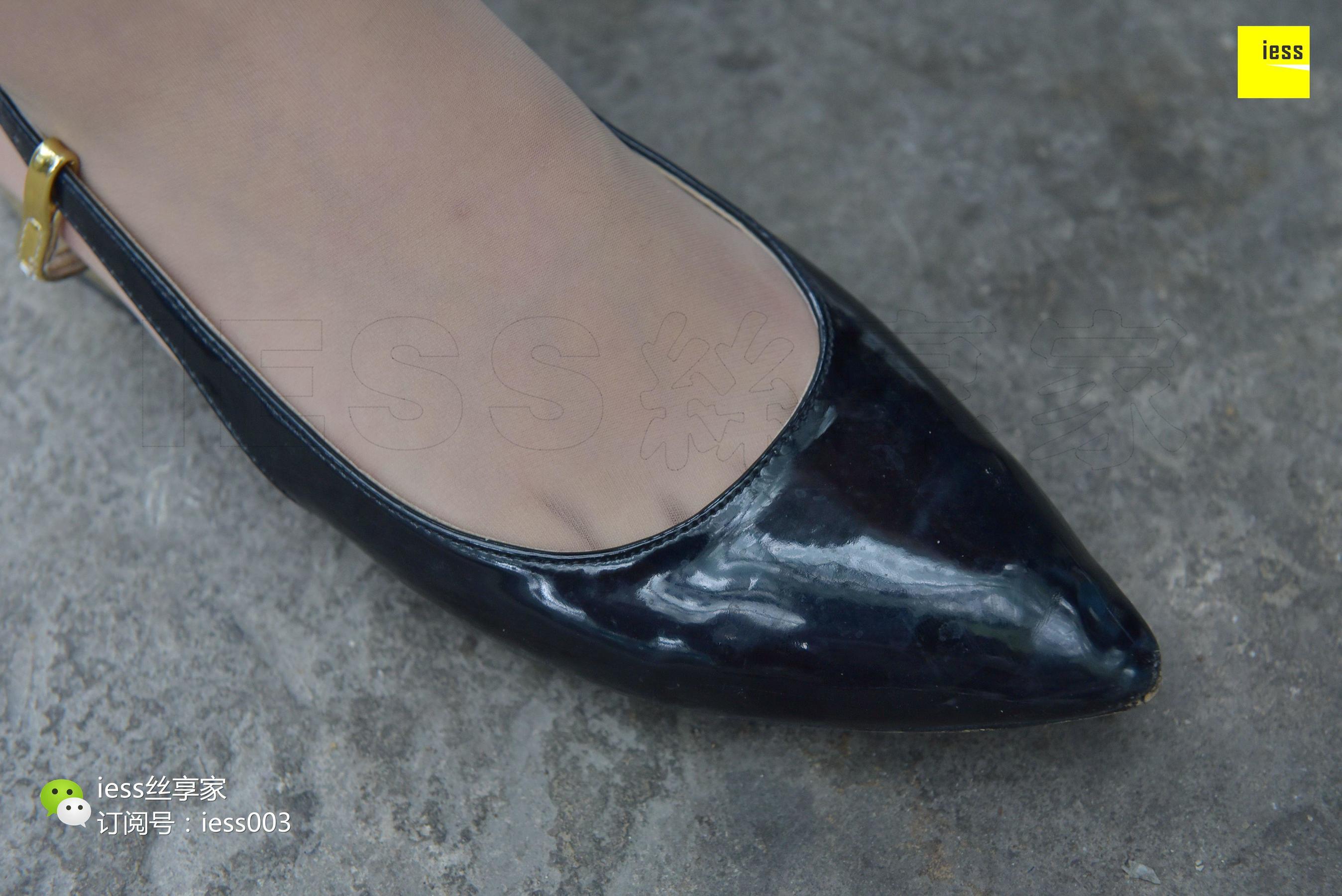 丝享家021 墨轩 《今日换平底鞋可好？》[IESS异思趣向]