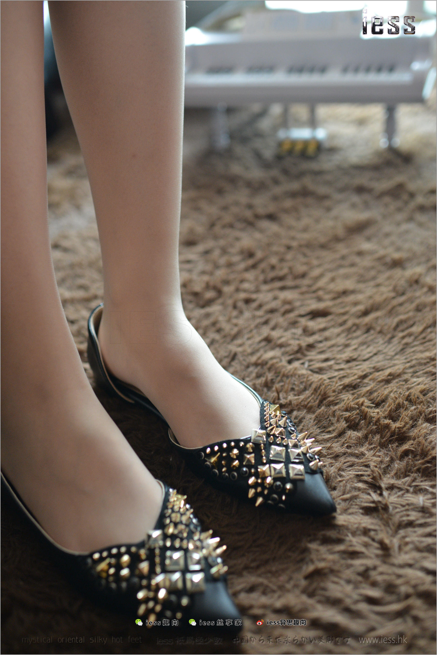 丝足便当150 人妻芳芳 《超长冲程之口口是肉》[IESS异思趣向]