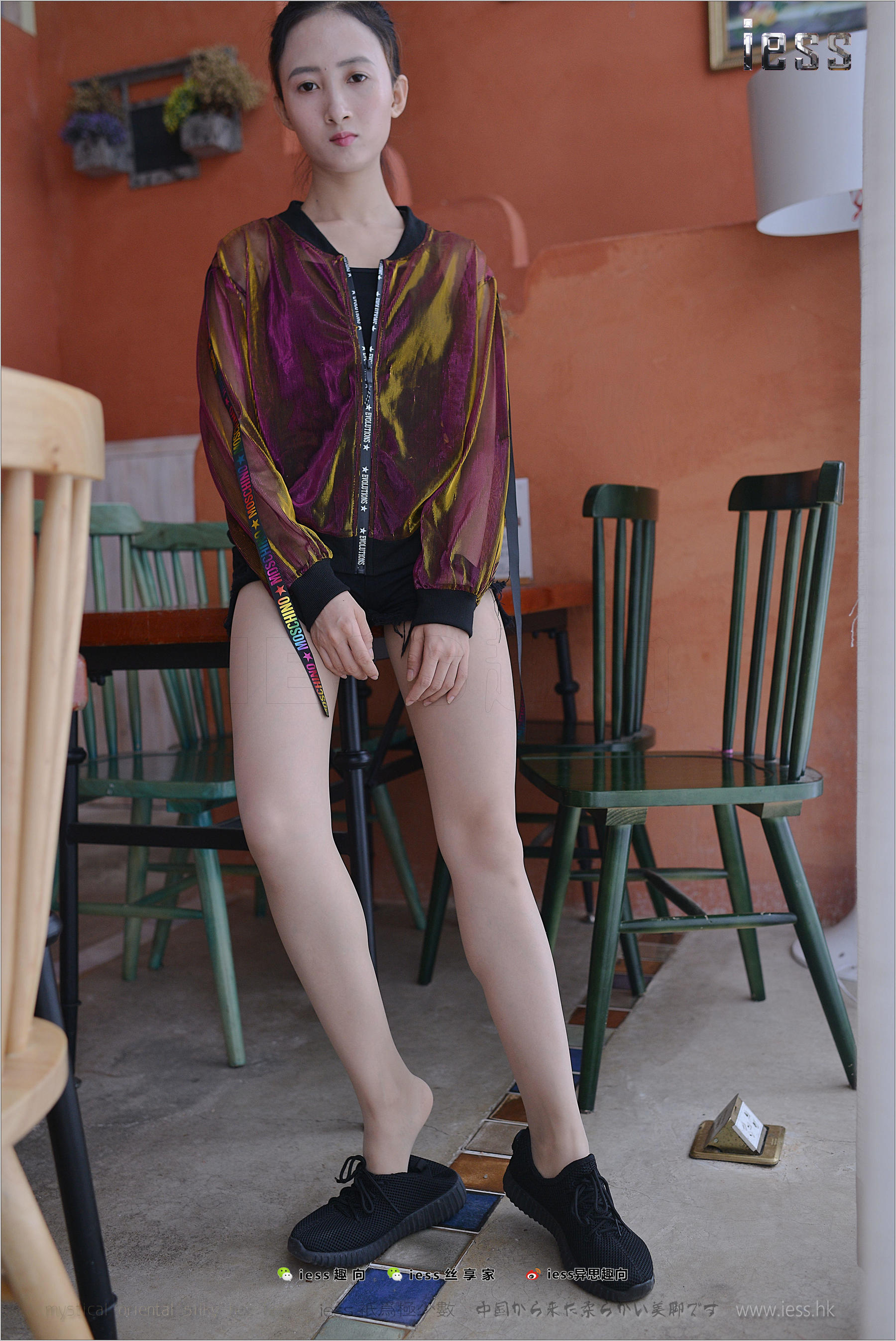 丝足便当155 小莫《momo的运动鞋 》[IESS异思趣向]