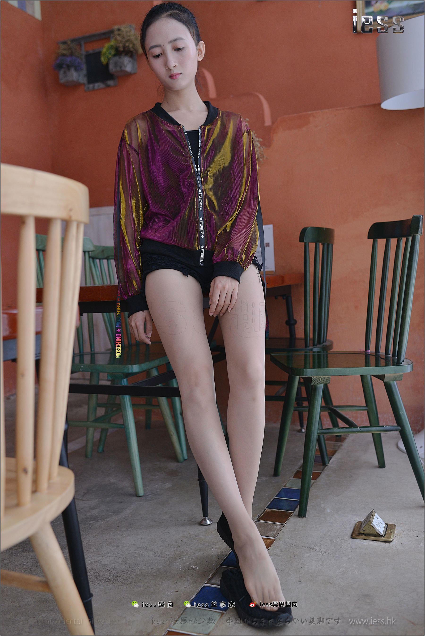 丝足便当155 小莫《momo的运动鞋 》[IESS异思趣向]