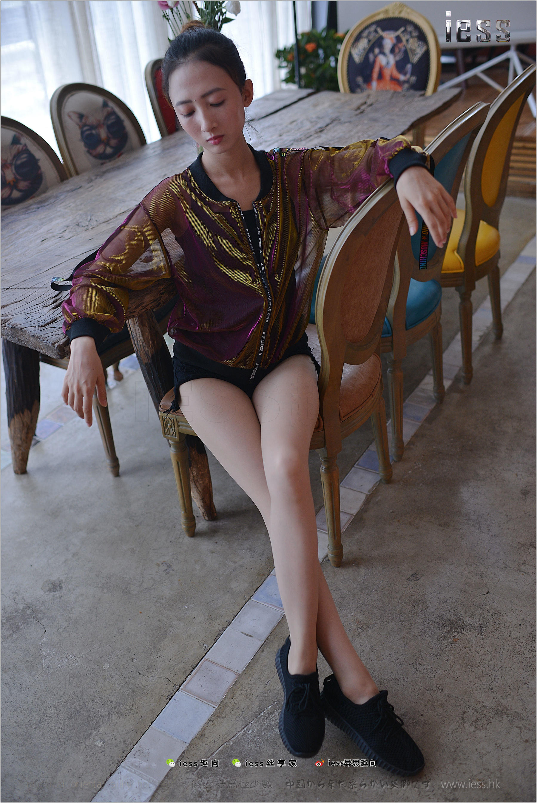 丝足便当155 小莫《momo的运动鞋 》[IESS异思趣向]