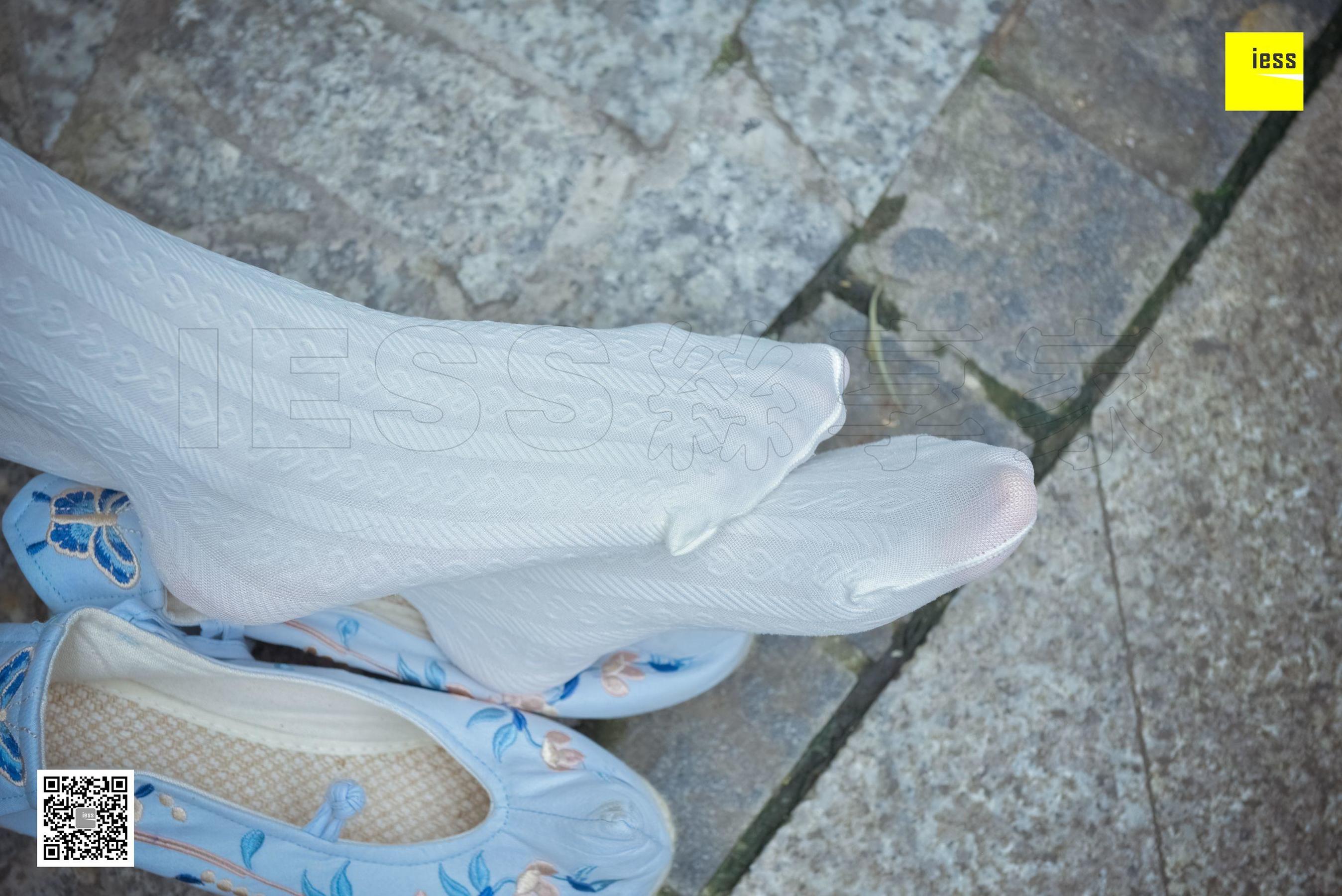 丝享家122 木木 《汉服绣花鞋白色袜》[IESS异思趣向]