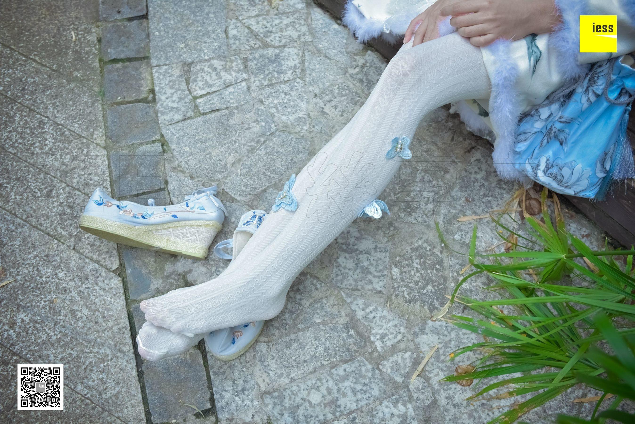 丝享家122 木木 《汉服绣花鞋白色袜》[IESS异思趣向]