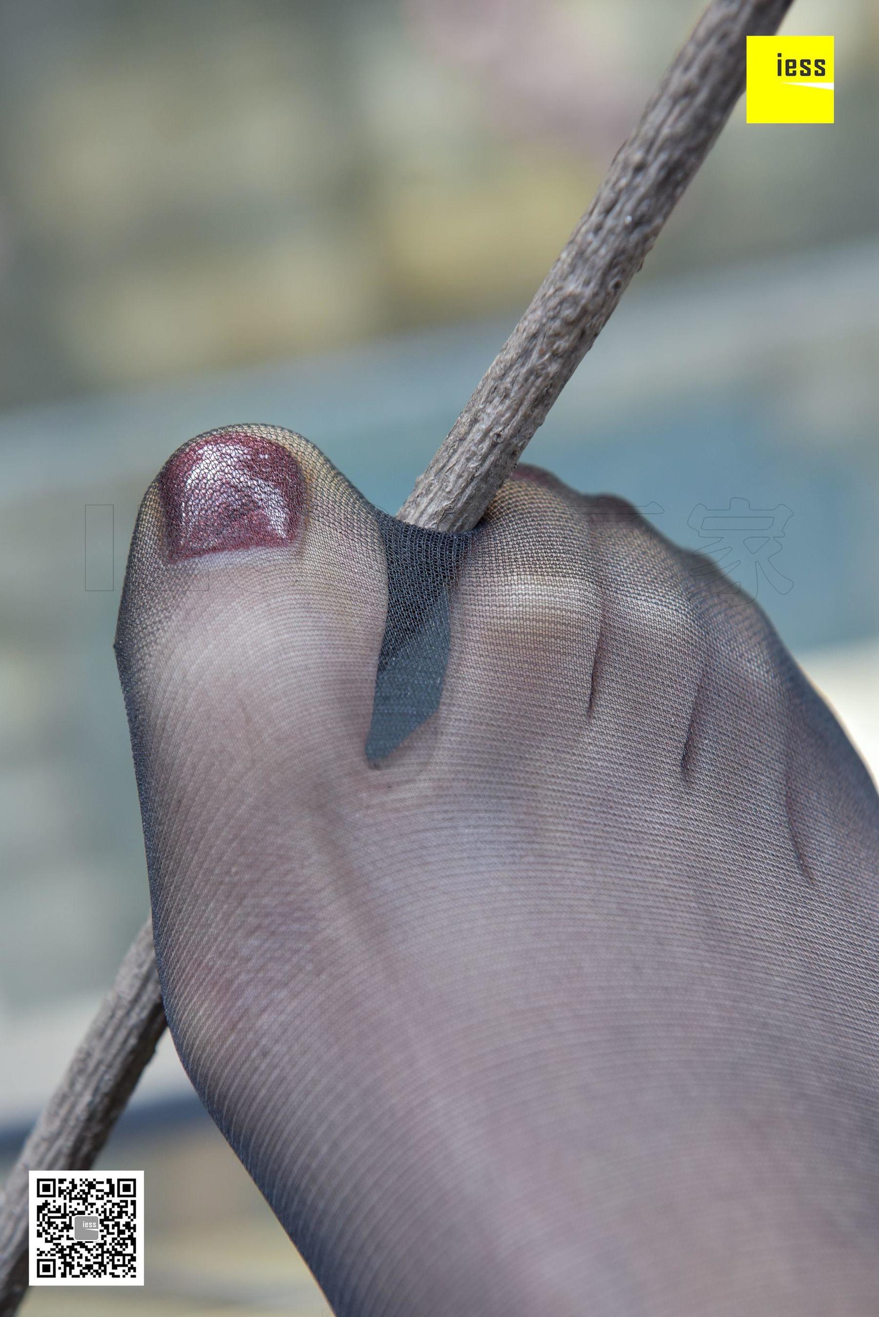 丝享家125 七七 《小碎花与黑丝》[IESS异思趣向]