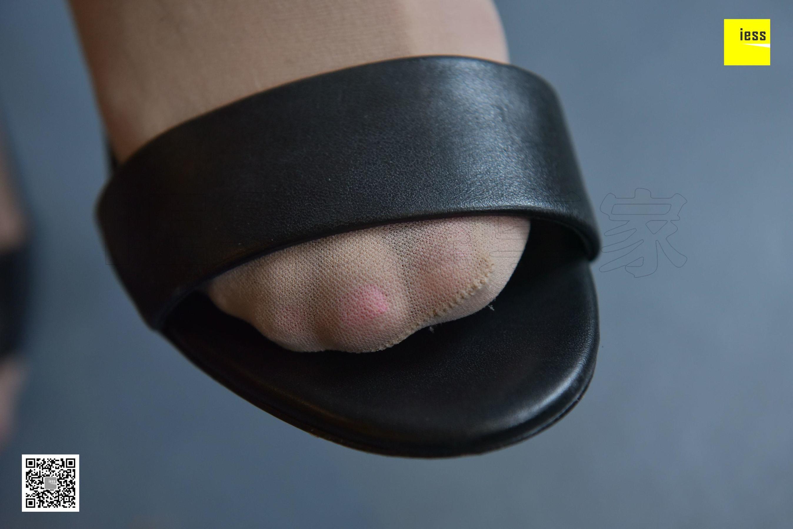 丝享家136 晶晶 《穿你的鞋跟你走》[IESS异思趣向]