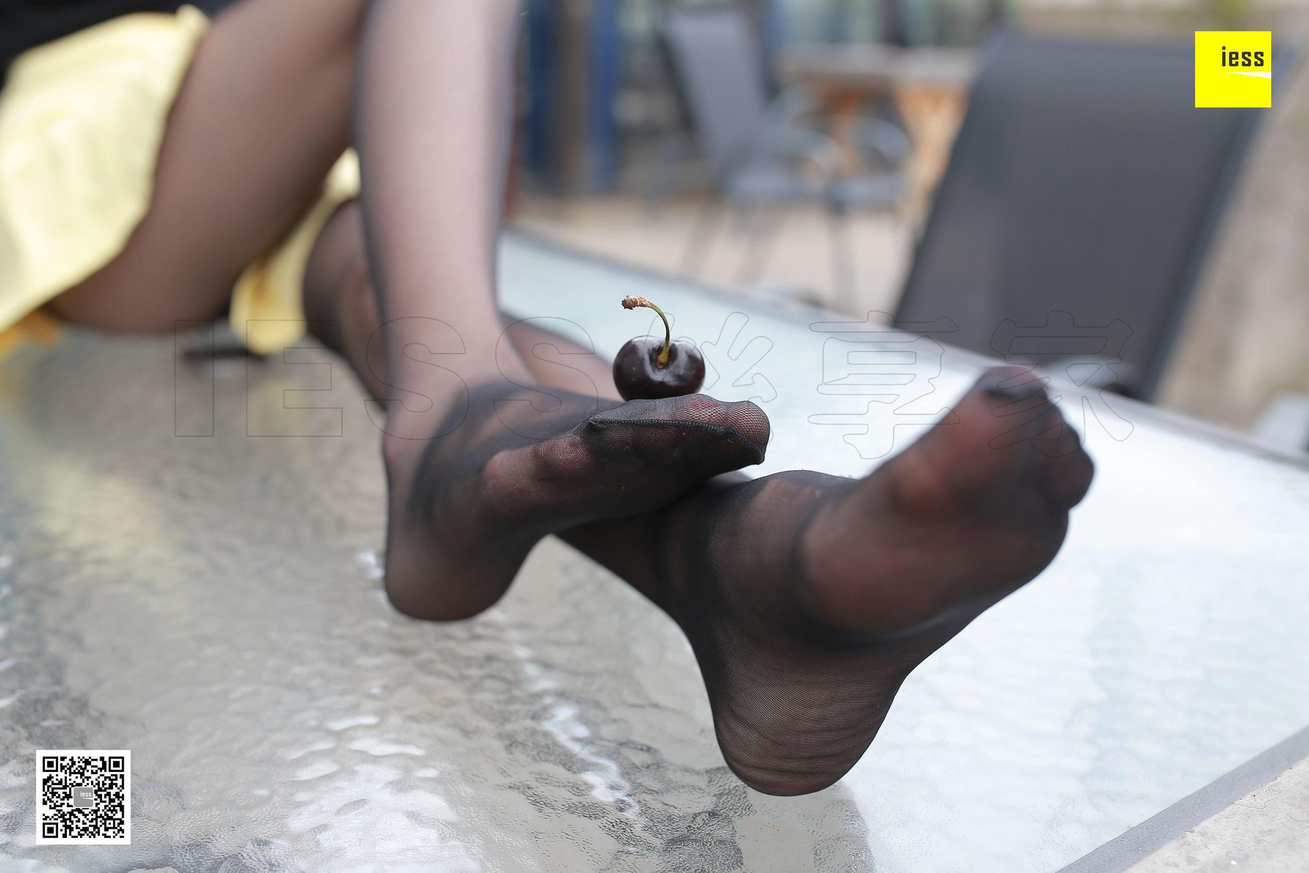 丝享家143 晶晶 《美女请给我来杯橙汁》[IESS异思趣向]