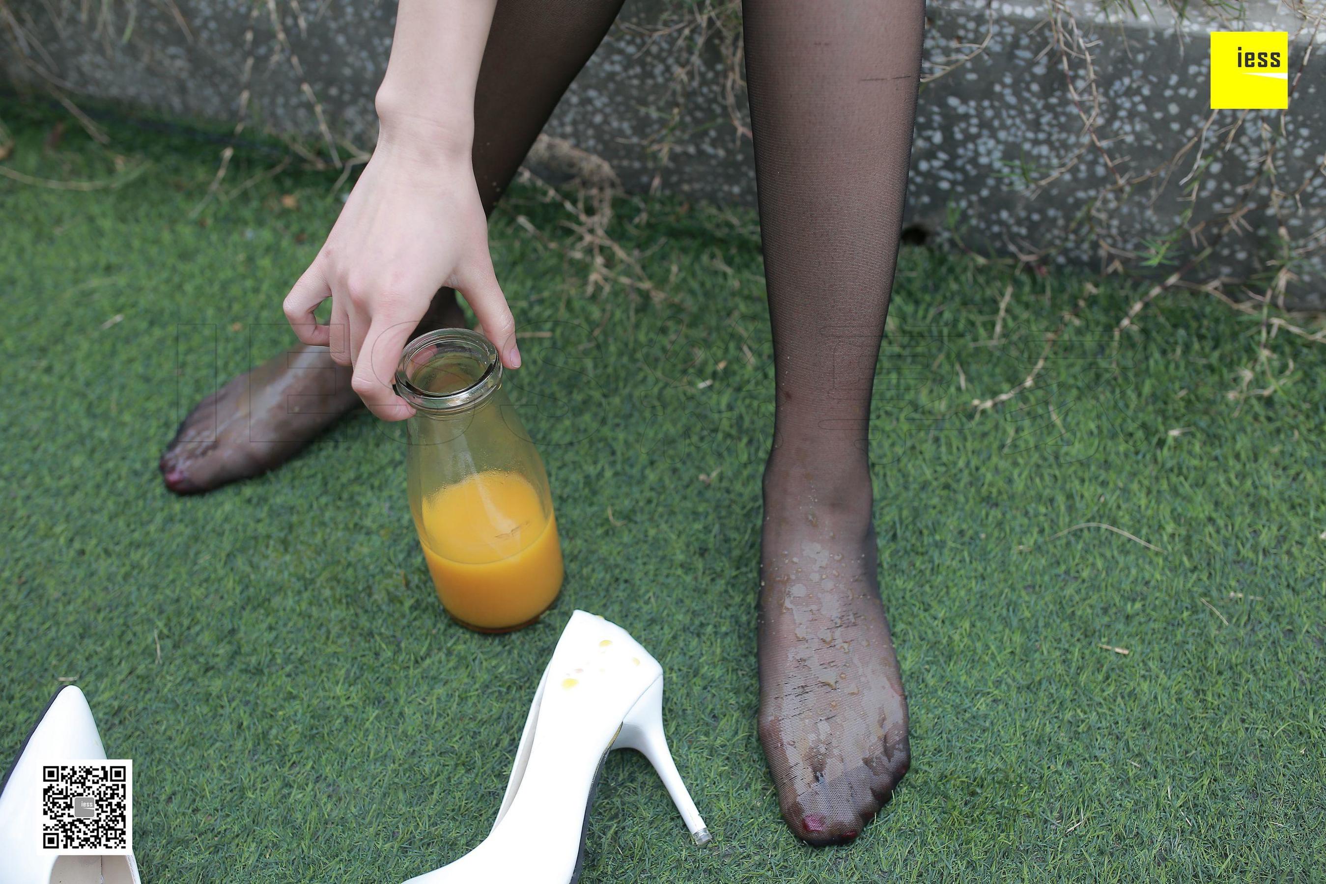 丝享家143 晶晶 《美女请给我来杯橙汁》[IESS异思趣向]