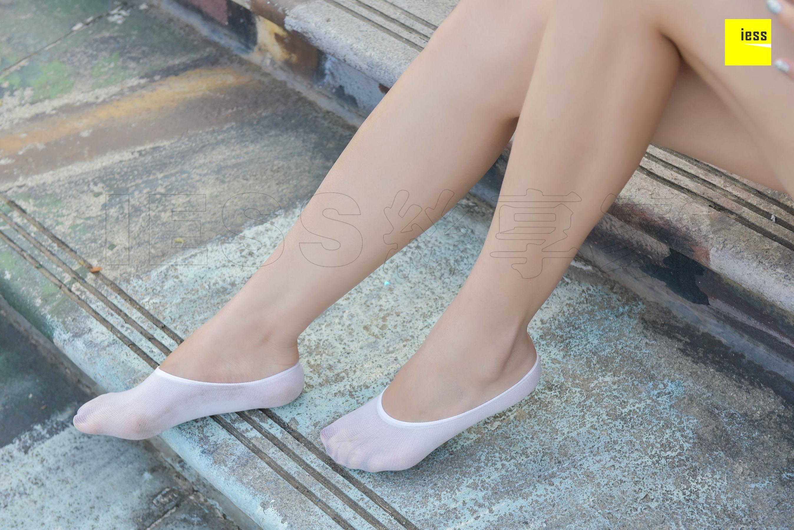 七七《卫衣与白色船袜》 [异思趣向IESS] 丝享家159