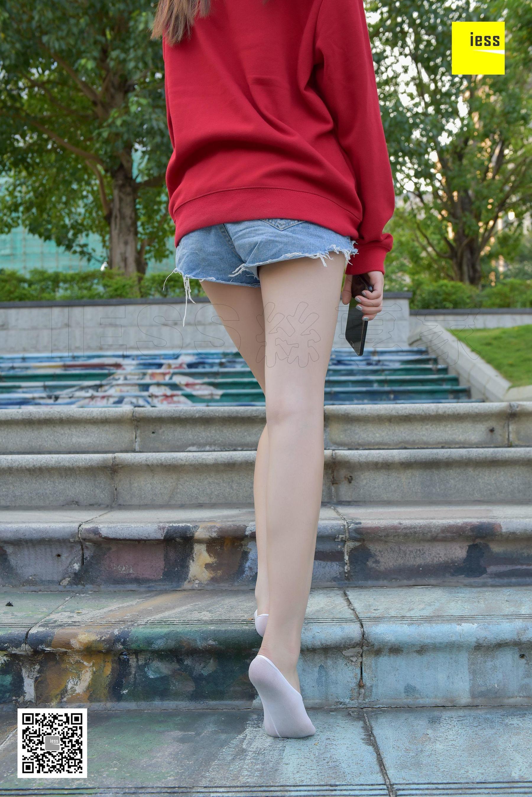 七七《卫衣与白色船袜》 [异思趣向IESS] 丝享家159