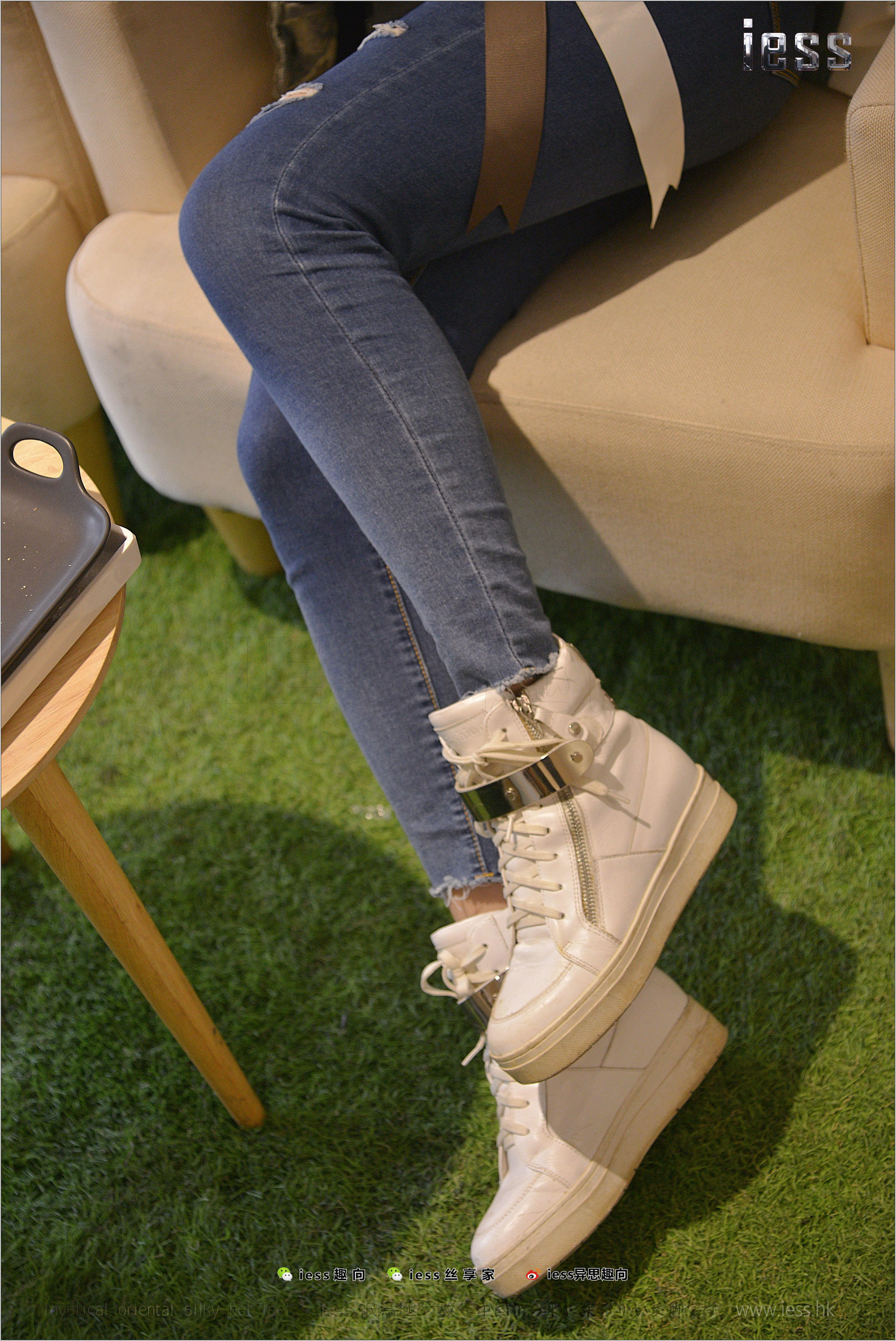 小捷《爱的双重奏①》[异思趣向IESS] 丝足便当194