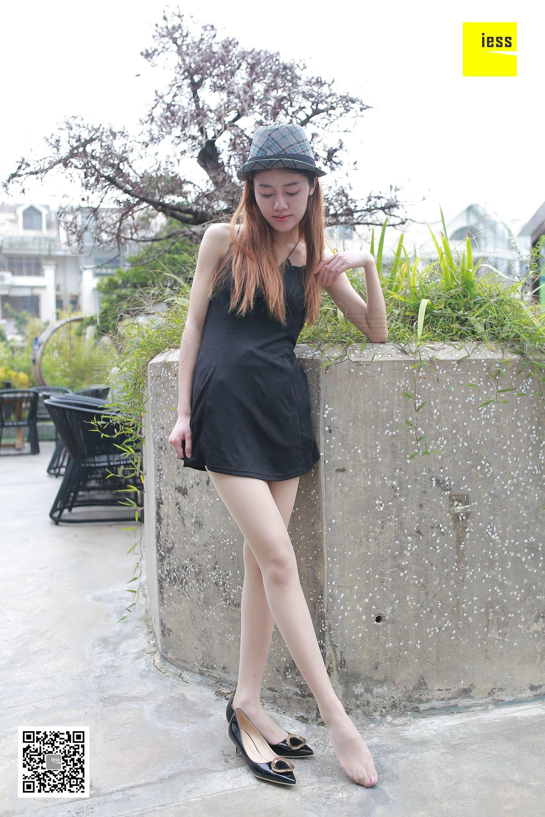 晶晶《吊带小短裙肉丝》[异思趣向IESS] 丝享家164