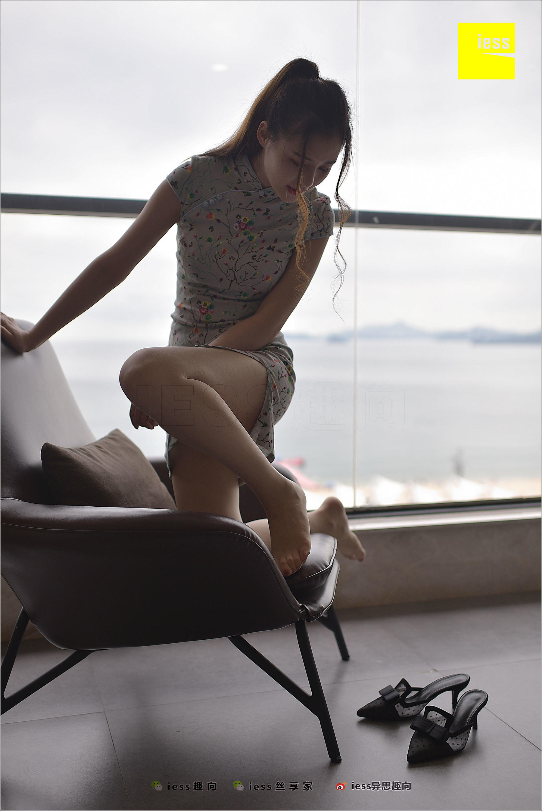 [异思趣向IESS] 丝足便当247 九妹 《九妹的短旗袍》