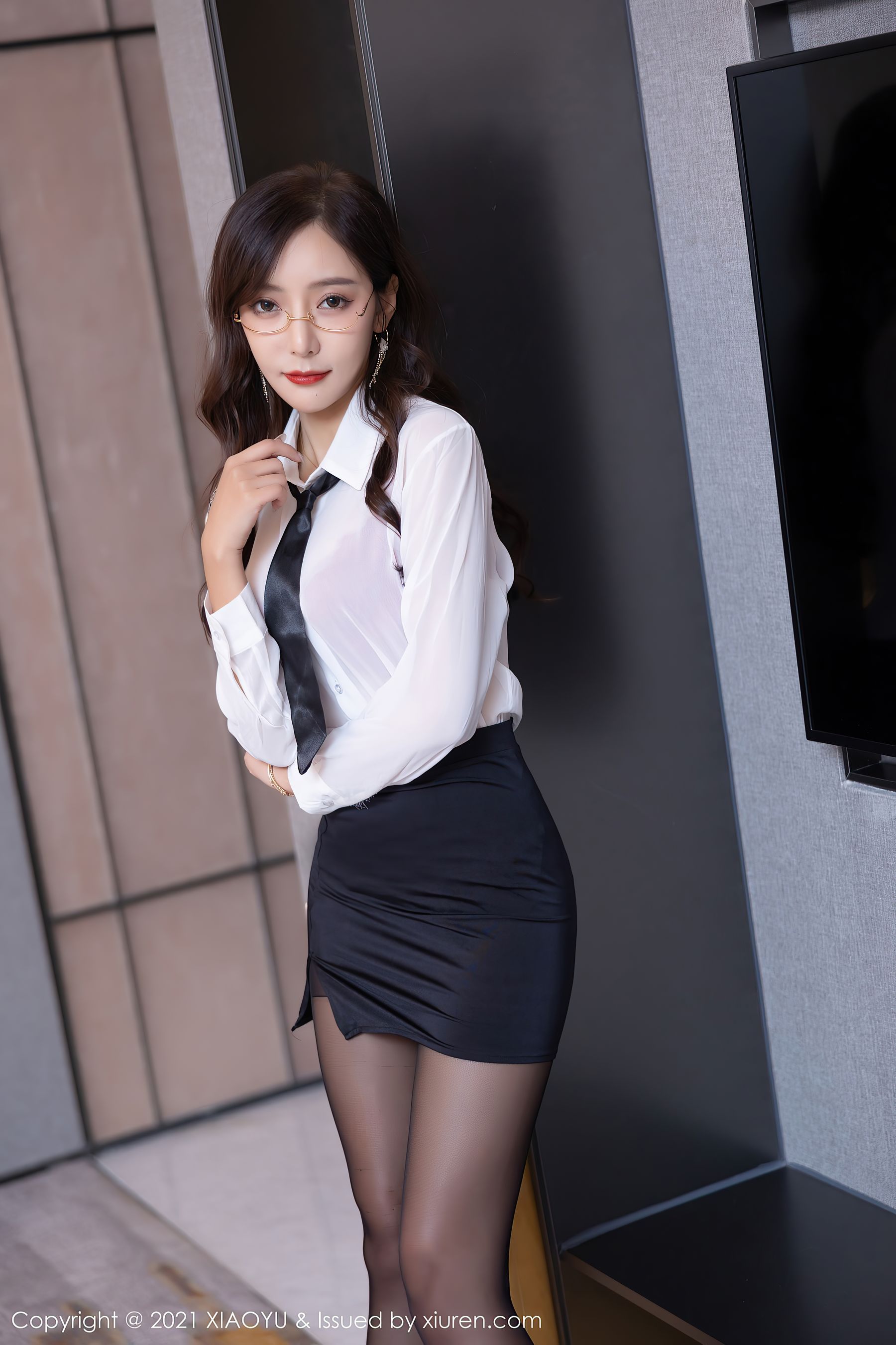 语画界XIAOYU Vol.665 王馨瑶yanni 语画界XIAOYU Vol.665 王馨瑶yanni