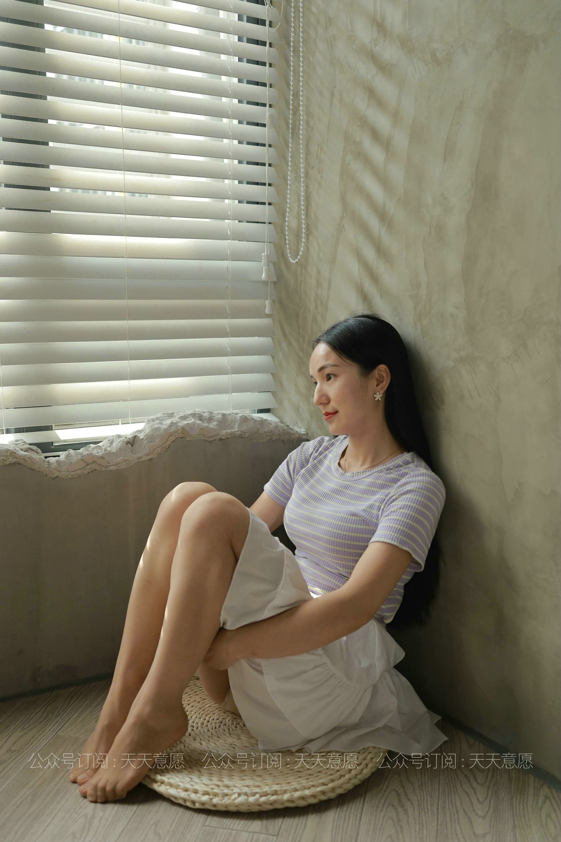 [IESS异思趣向]  模特：丽丽《轻熟玉姐 新人报道》