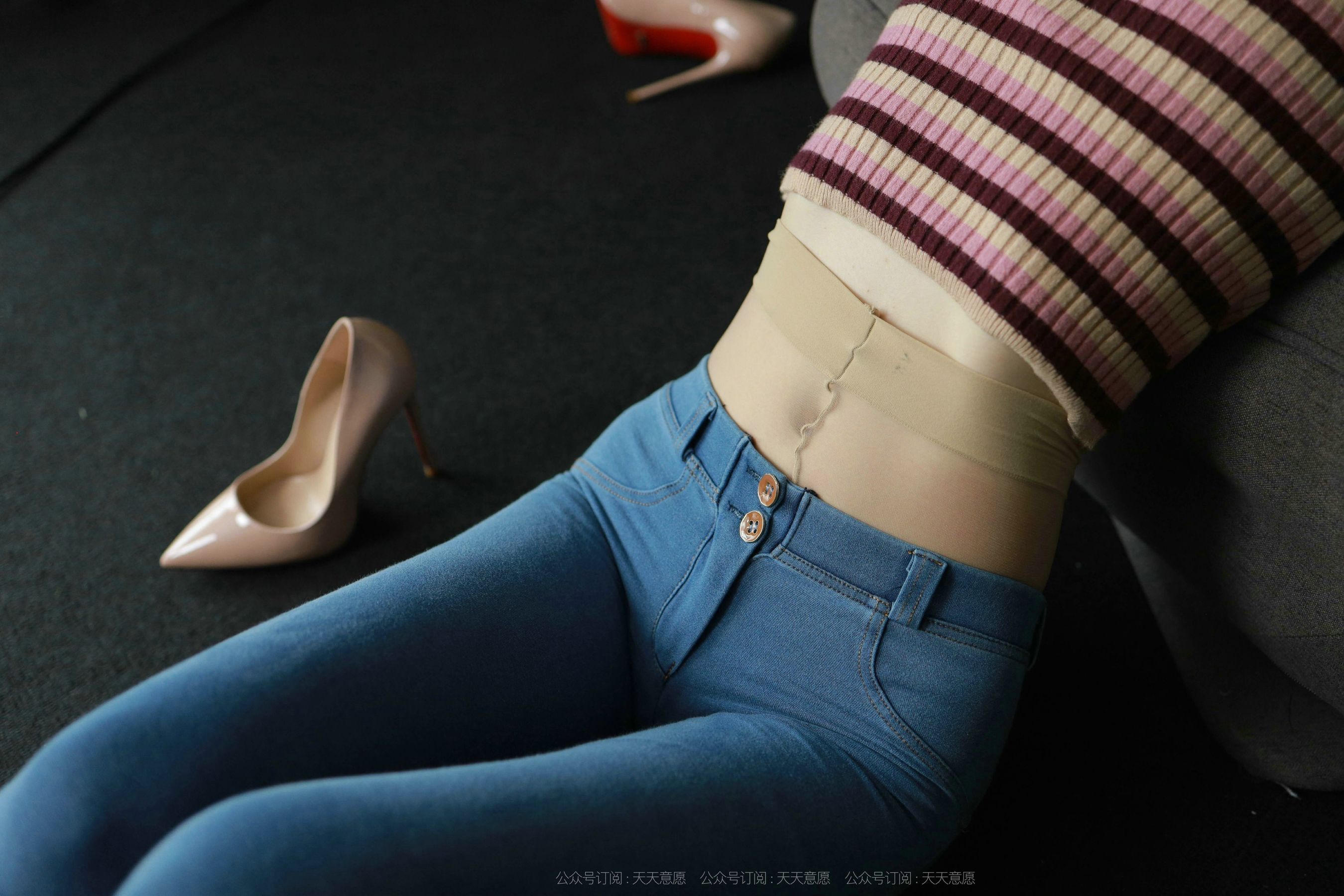 [IESS异思趣向]  模特：小六《牛仔裤里丝》