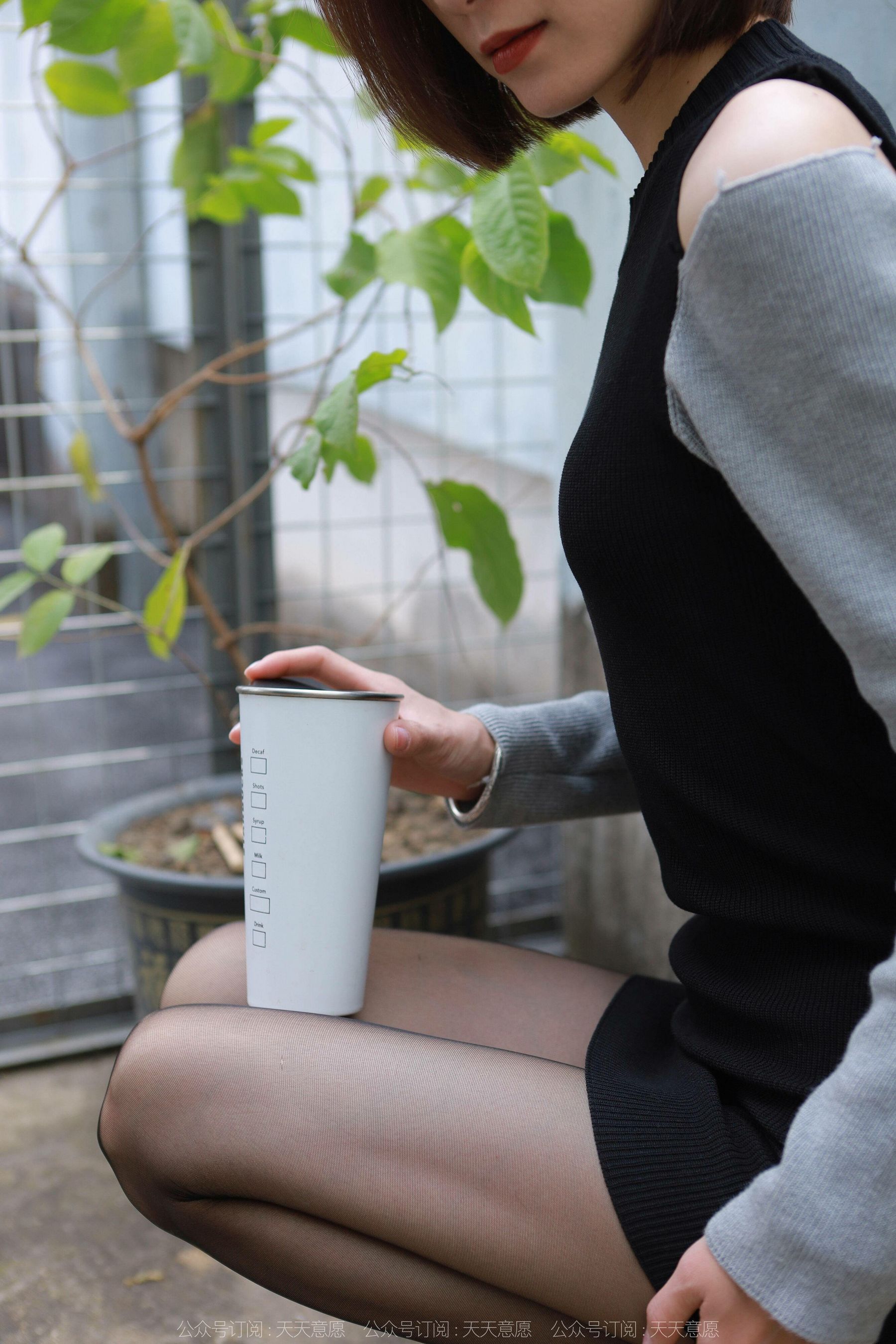 [异思趣向IESS] 模特 小六 《性感豹纹》