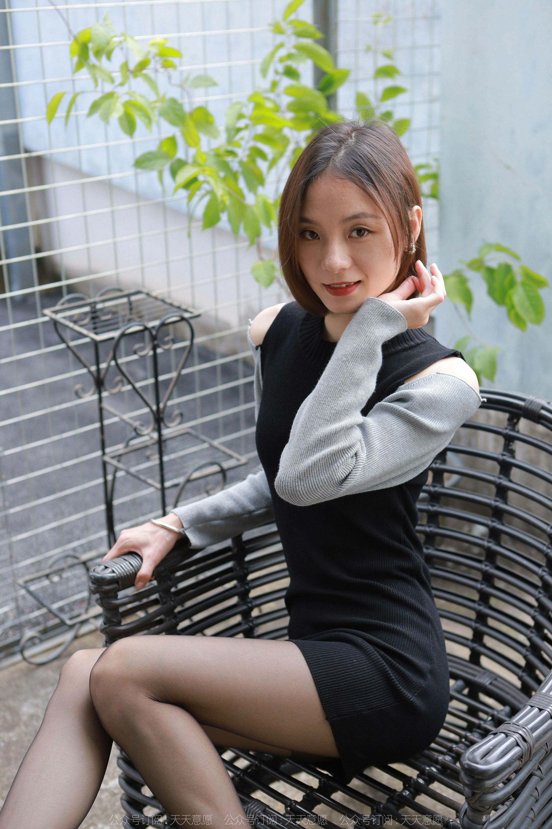 [异思趣向IESS] 模特 小六 《性感豹纹》