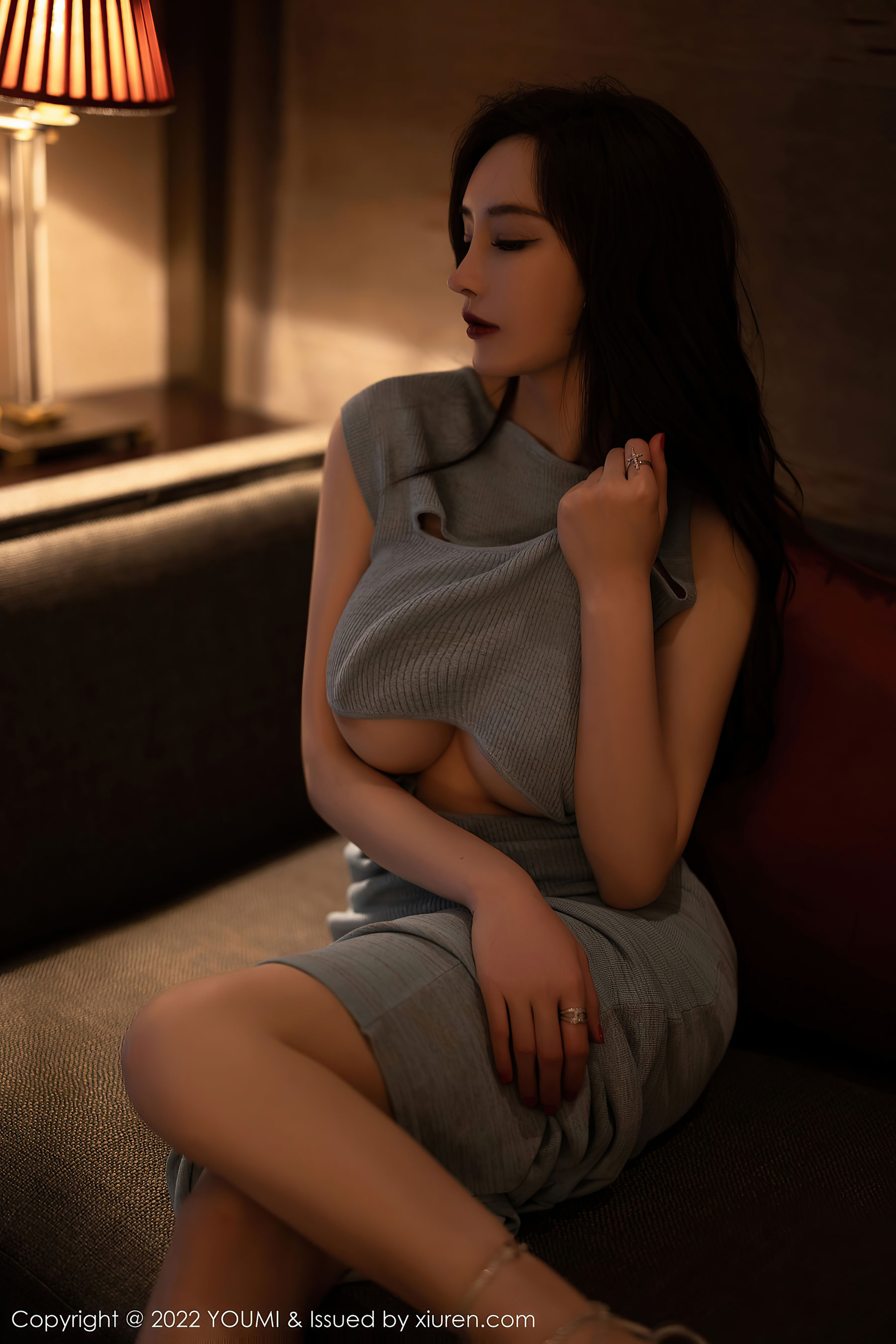 [尤蜜荟YouMi] Vol.822 奶瓶土肥圆矮挫丑黑穷