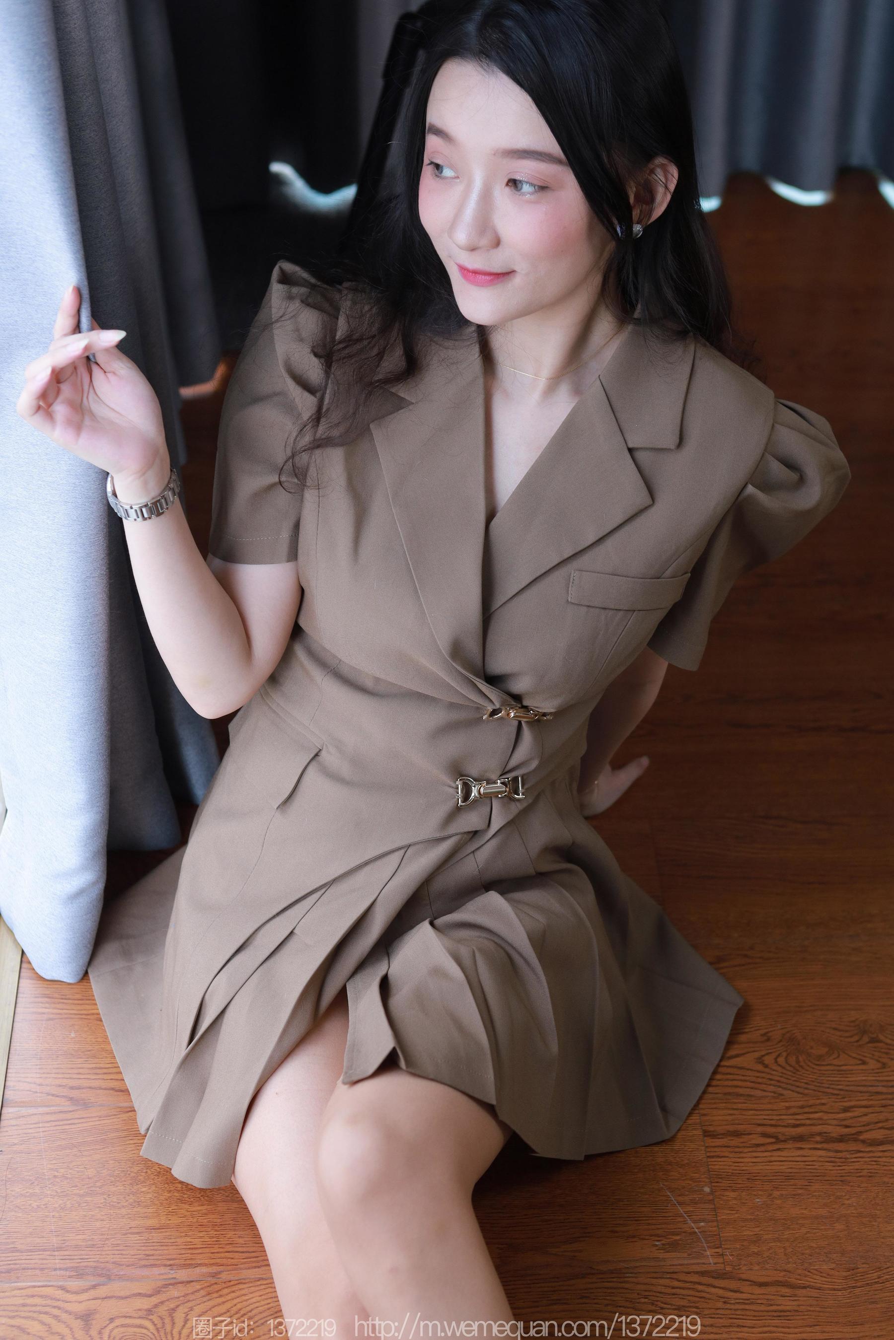 IESS异思趣向 - 模特： 秋秋 《甜蜜蜜》