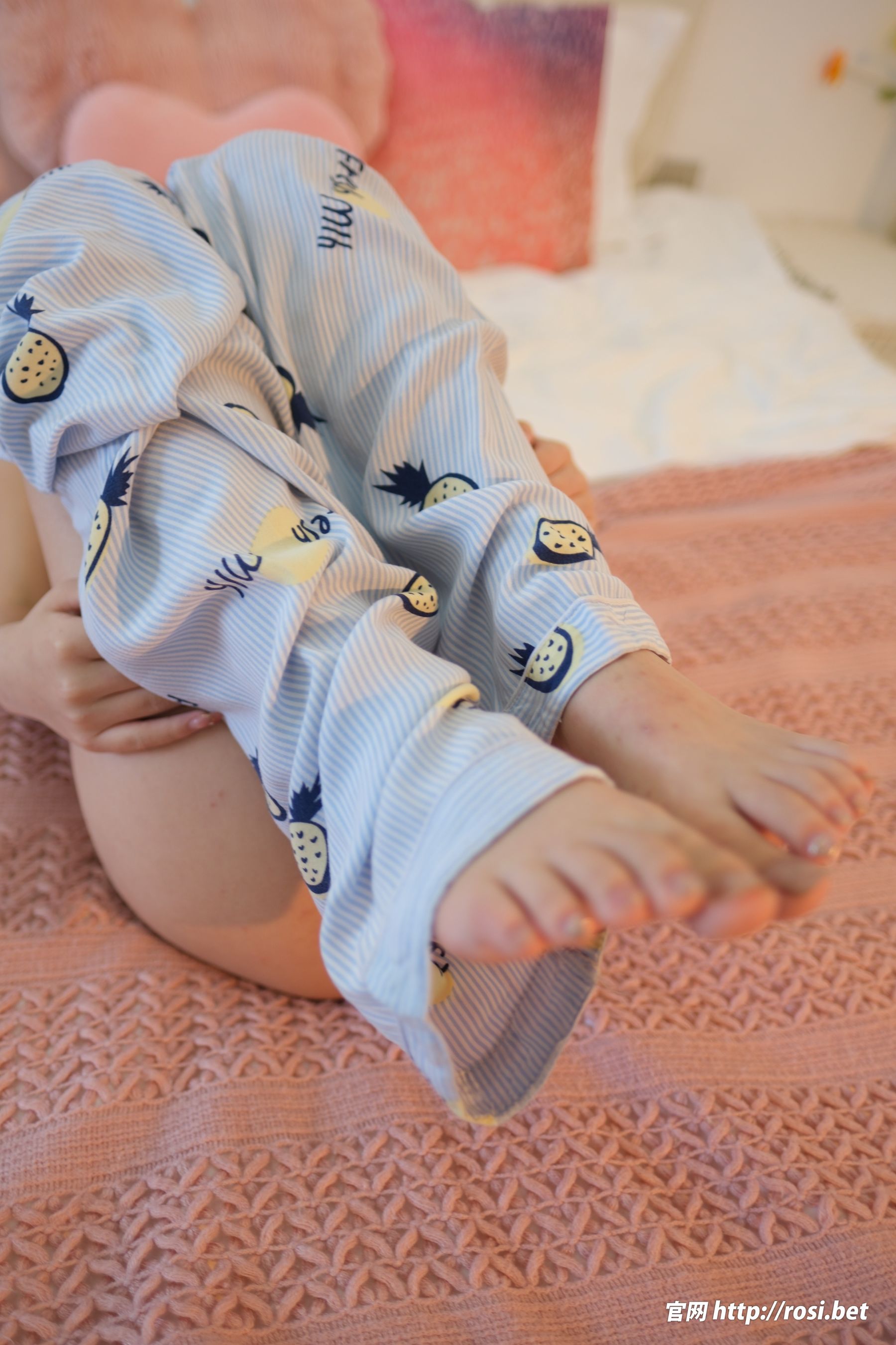 [ROSI写真] 2024.10.29 NO.4712