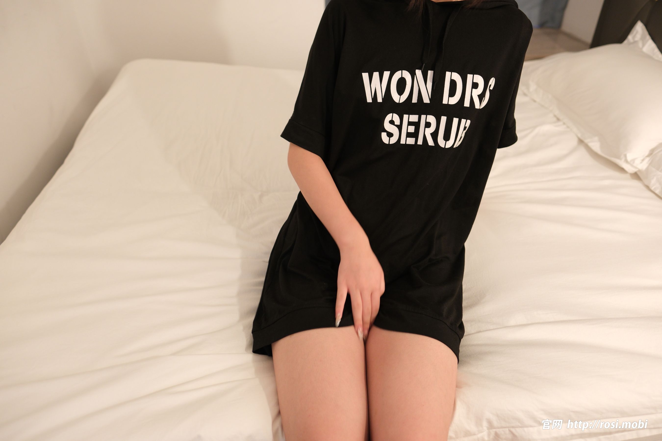 [ROSI写真] 2025.01.14 NO.4789